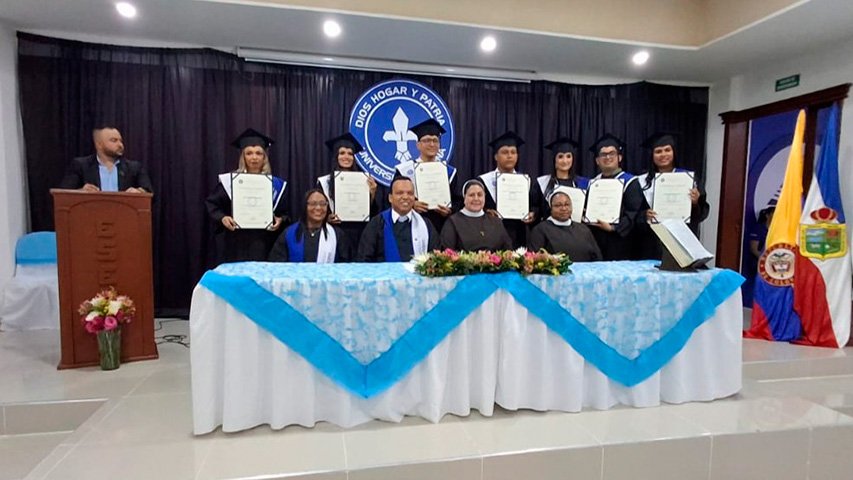 Universidad Mariana fortalece su presencia en Valledupar con nuevos graduados